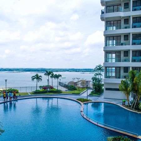 ジョホールバルScenic Country Garden Danga Bay By Lions Bayアパートメント エクステリア 写真
