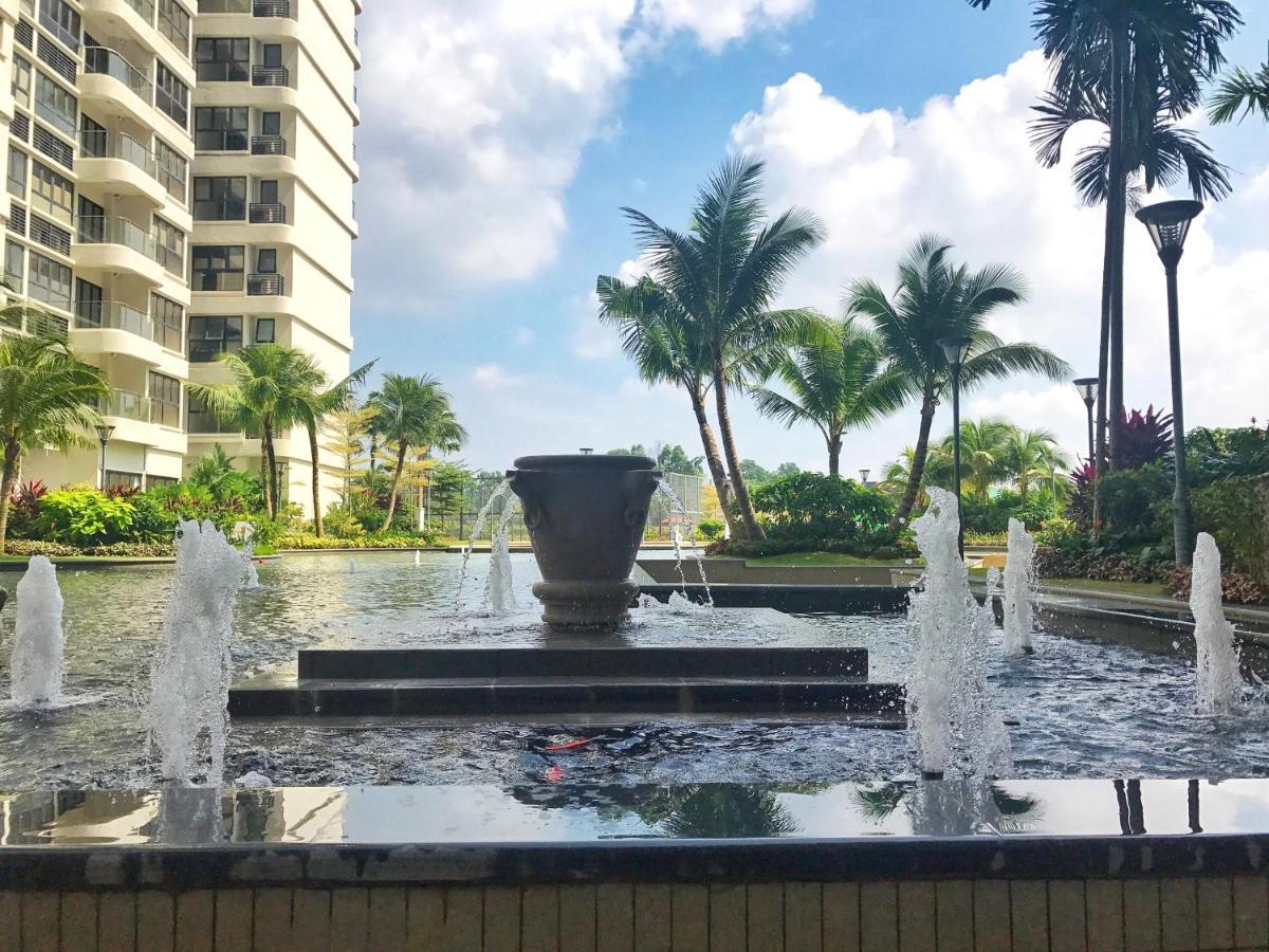 ジョホールバルScenic Country Garden Danga Bay By Lions Bayアパートメント エクステリア 写真