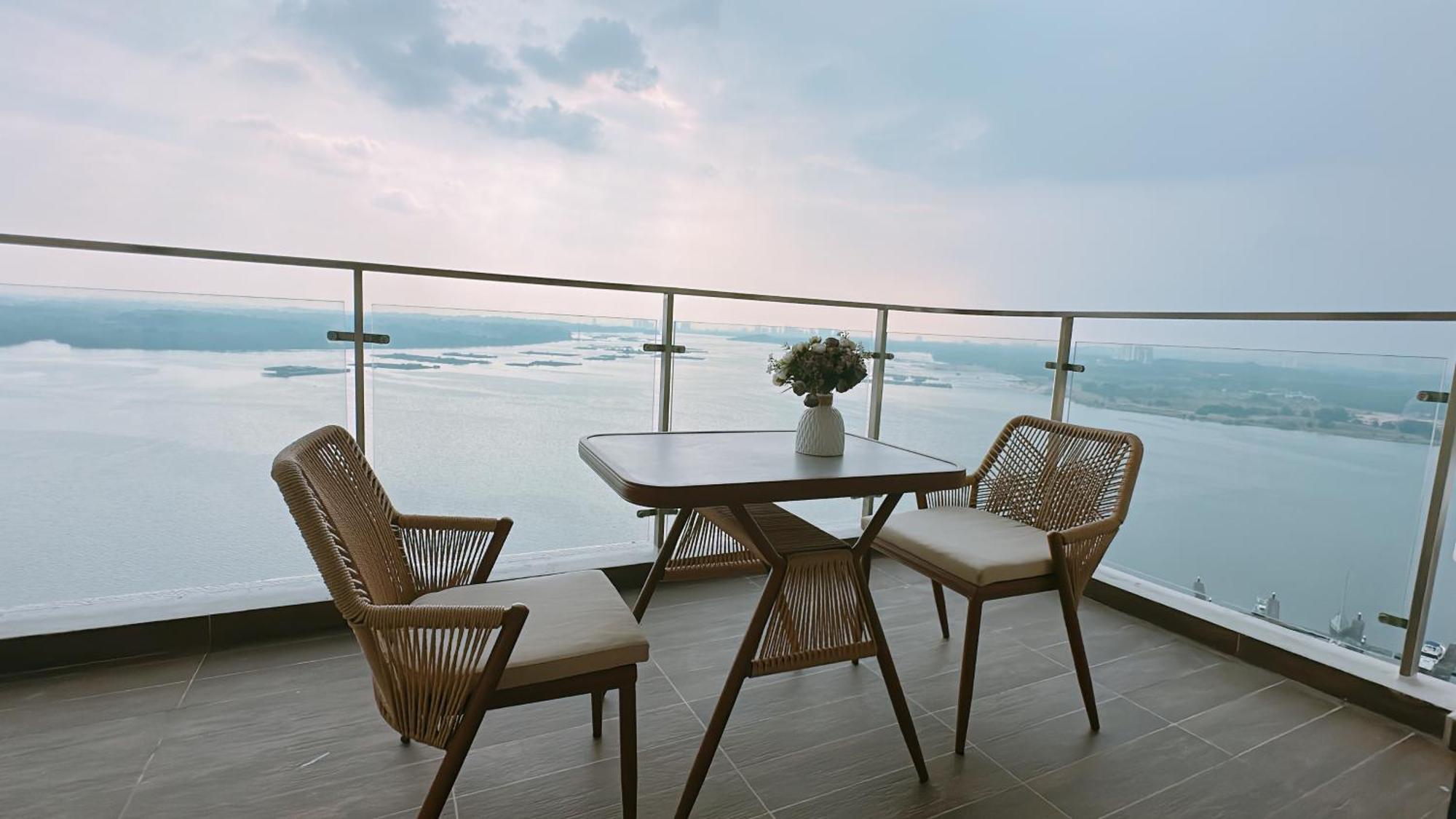 ジョホールバルScenic Country Garden Danga Bay By Lions Bayアパートメント エクステリア 写真