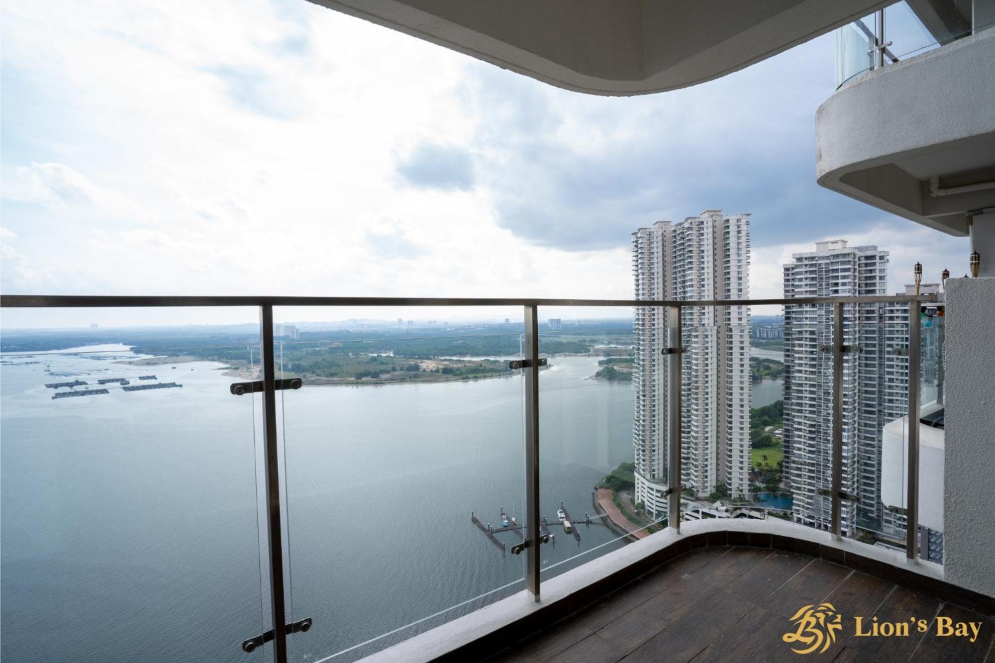 ジョホールバルScenic Country Garden Danga Bay By Lions Bayアパートメント エクステリア 写真